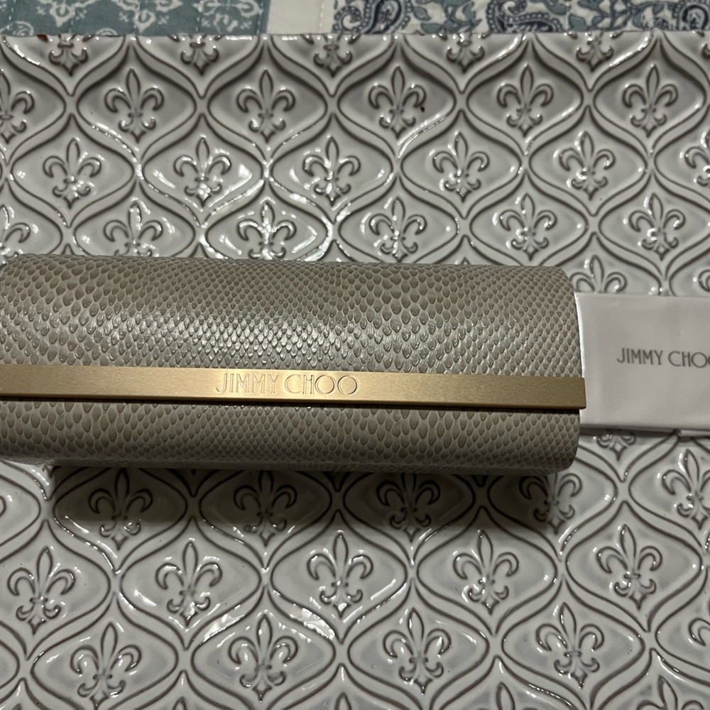 Jimmy Choo Elegant Gold and Gray Textured Eye Wear Case (glasses not included)